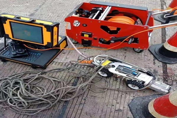 雅安CCTV管道检测机器人